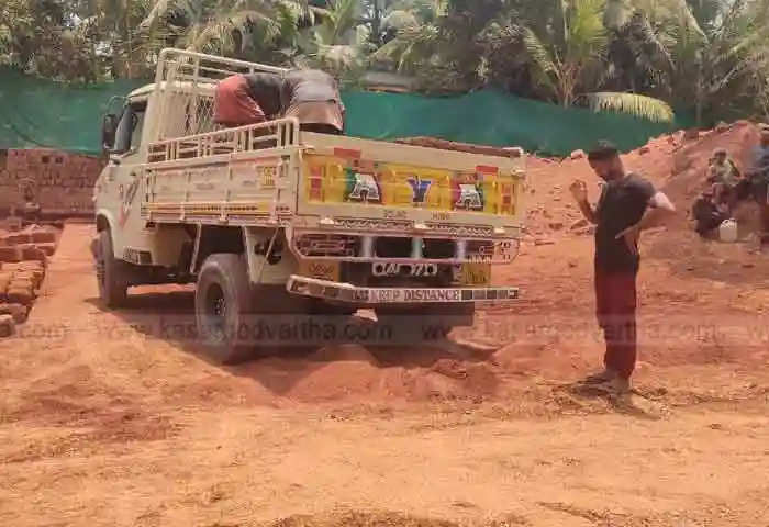 'illegal mining'; 6 vehicles seized in Manjeswaram