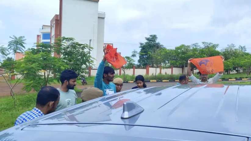 ABVP students protesting outside the university administration building