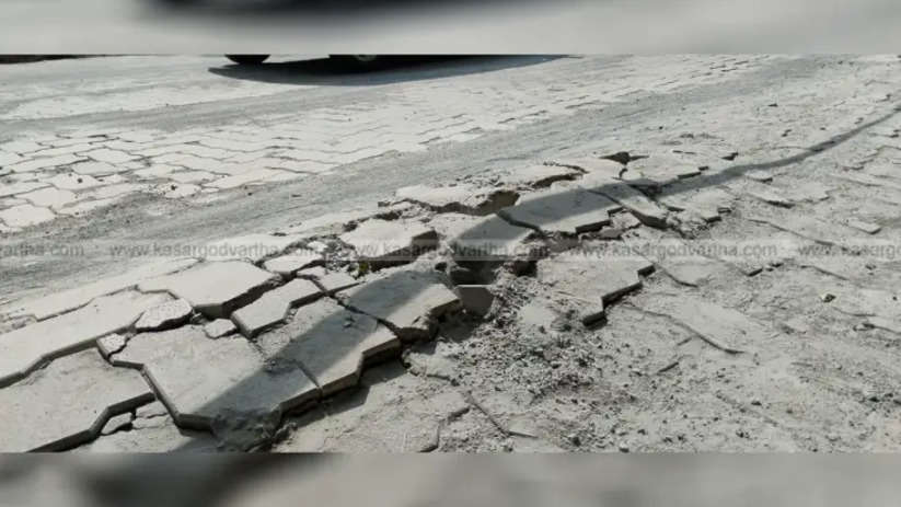 kasaragod road collapses again hours after repair