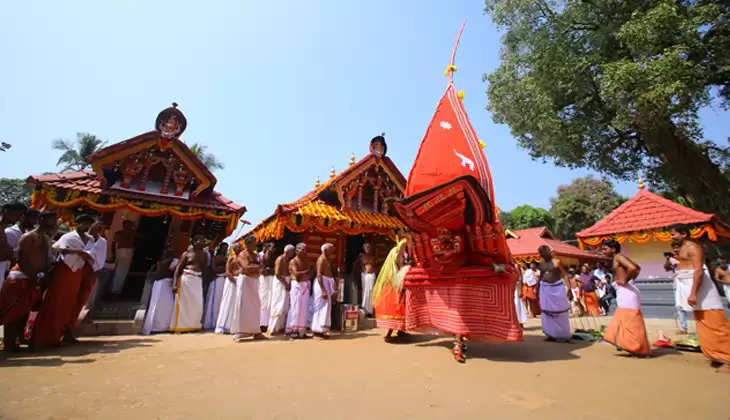 Perungaliyattam festival at Aadur temple, Kasaragod