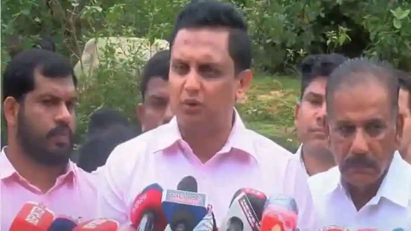 Minister Muhammad Riyas says pontoon will reach shirur landslides by night, Shiroor, News, Minister Muhammad Riyas, Arjun, Missing Man, Malayalee, Karnataka, Media, National News