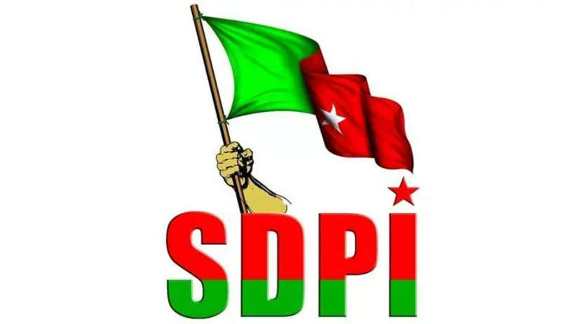 SDPI leaders discussing drug abuse among students in Kumbla