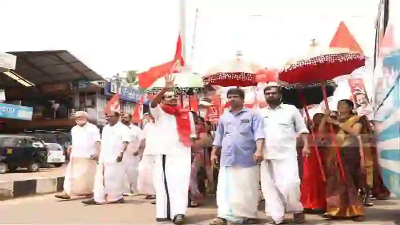 LDF candidate MV Balakrishnan Master continues election campaign