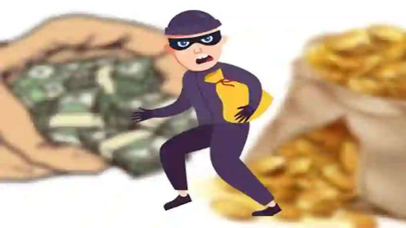 Gold and cash stolen from house of expatriate