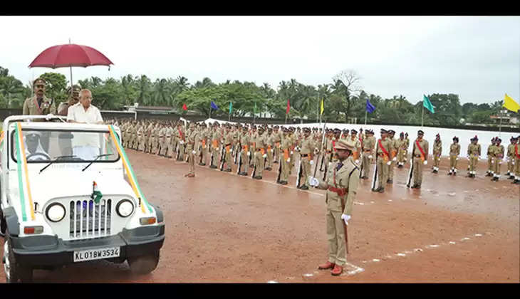 Grand Independence Day Parade Held in Kasaragod