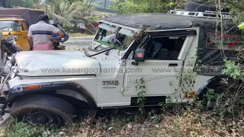 Vellarikkundu: Two Injured were Jeep overturned, Vellarikkundu News, Two, Injured 
