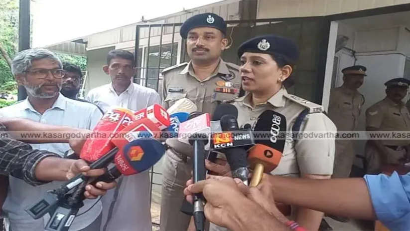 Kasargod District Police Chief D Shilpa Addressing Media Persons