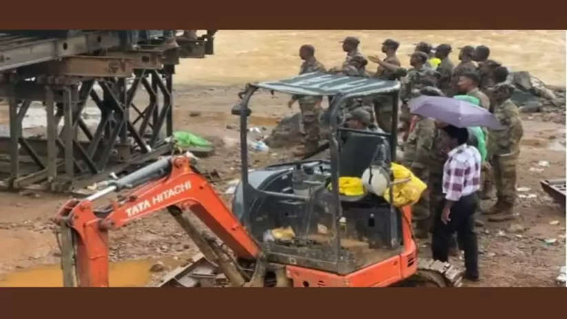 Four Rescued Alive in Wayanad Landslide, Wayanad, Landslide, Rescue, Survivors, Kerala, Disaster, India, Hope, Tragedy.