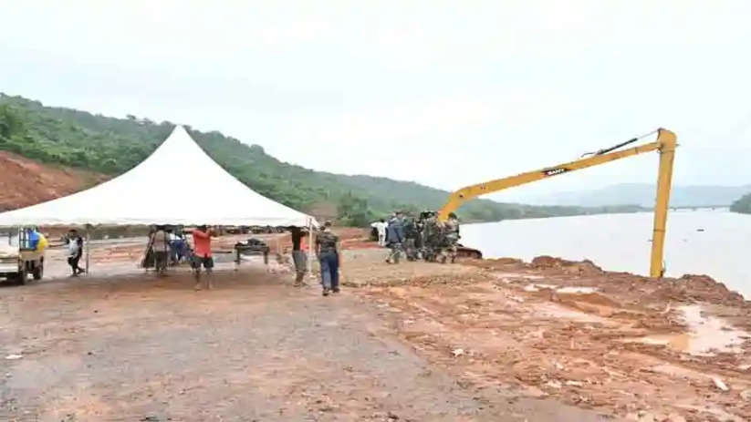 Another landslide on the way to the accident site in Angola, Shiroor, News, Landslide, Angola, Navy, Accident Place, Rescue Operation, Rain, National News