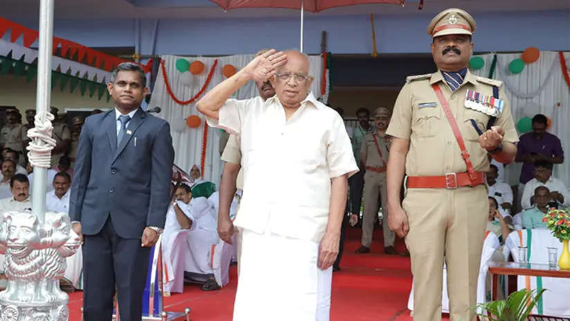 Grand Independence Day Parade Held in Kasaragod