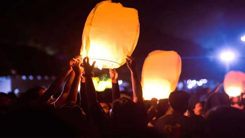 Bekal Beach Celebrates World Tourism Day with Peaceful Lanterns