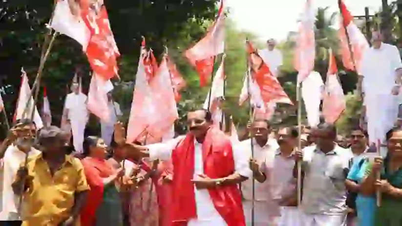 Lok Sabha polls: MV Balakrishnan Master continues election campaign